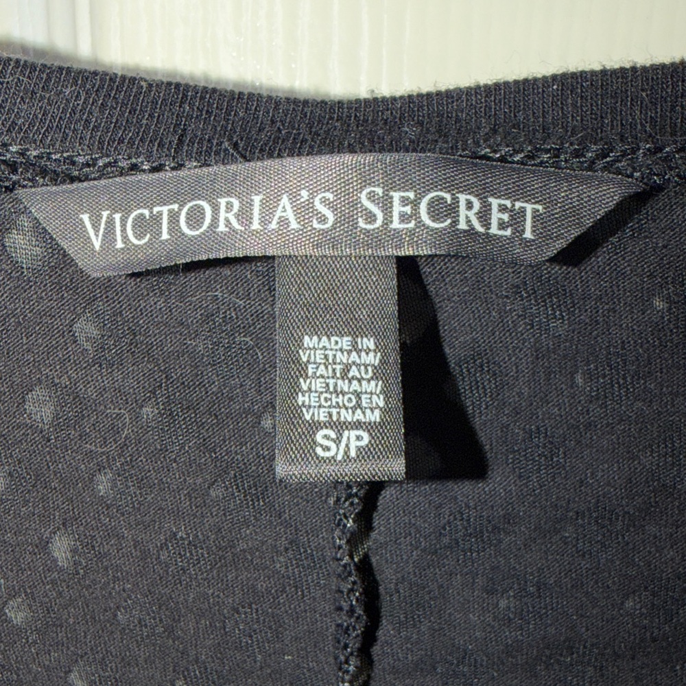 Victoria's Secret Black Textured Long Sleeve Top - Picture 5 of 5